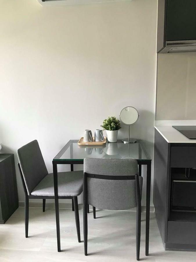 CBD Asoke/Nana/Ploenchit +2 mins to Terminal 21 Lejlighed Bangkok Eksteriør billede